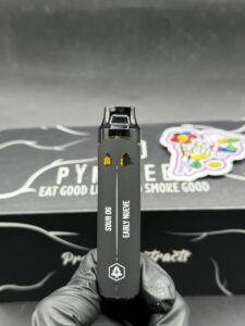 UMO by Pyntrees 2 g Dual Chamber Disposable