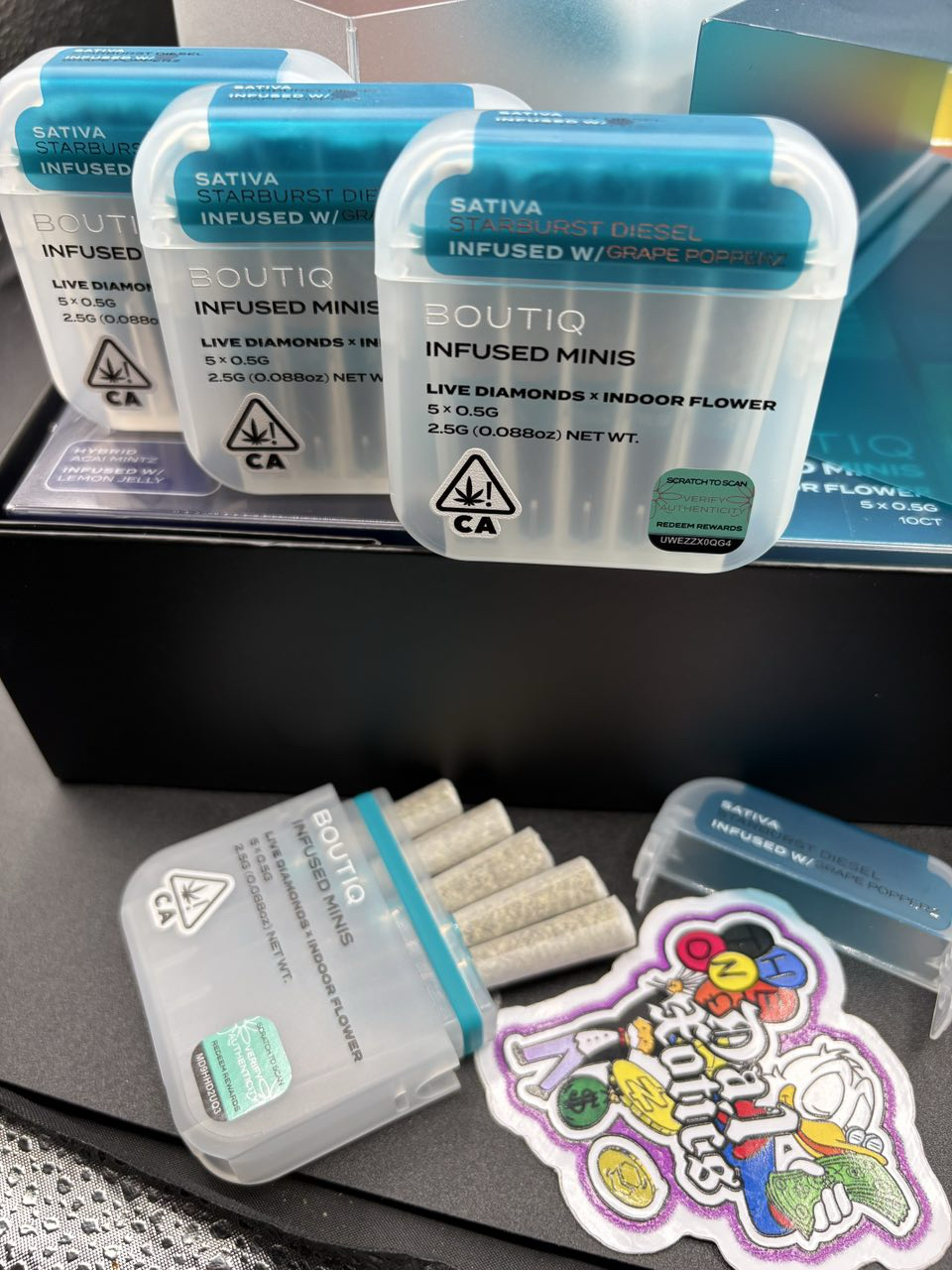 Boutiq Infused Minis Pre rolls Live Diamonds x Indoor Flower Boutiq Infused Minis Pre rolls Live Diamonds x Indoor Flower