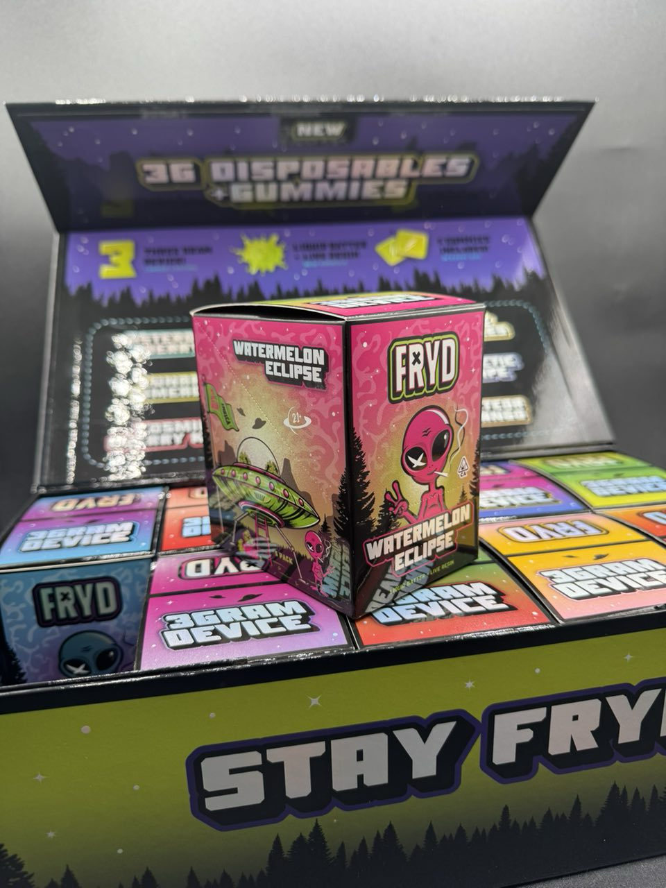 Fryd 3g Disposables + Gummies Fryd 3g Disposables + Gummies